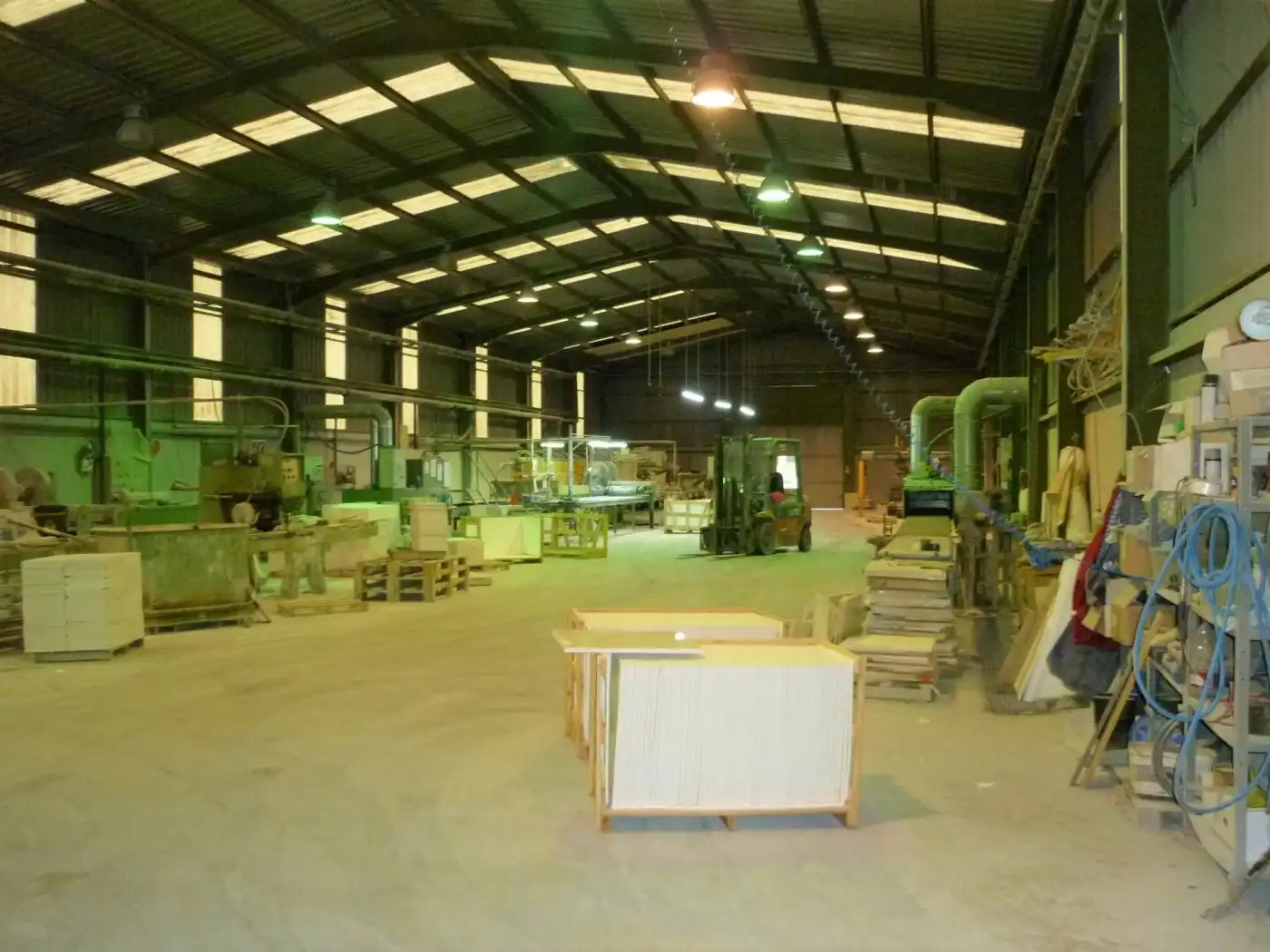 Nave industrial de alquiler en Monforte del Cid