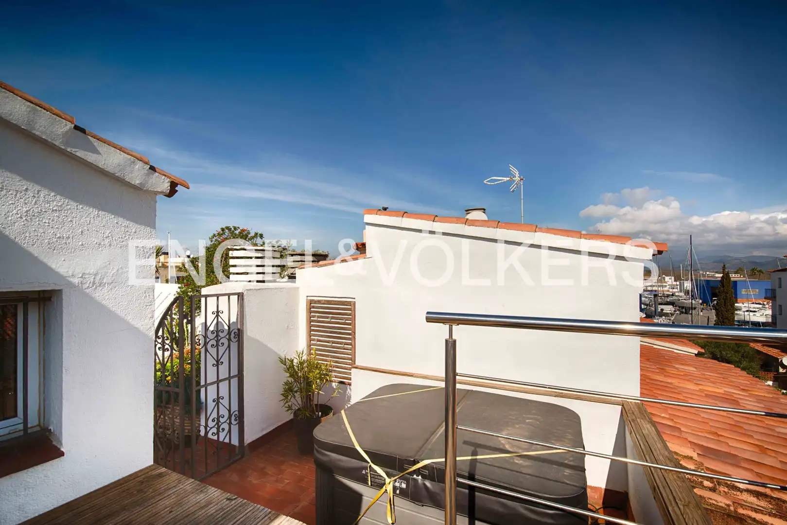 Penthouse with terrace for sale in Carrer Port Moxo, imagen 26
