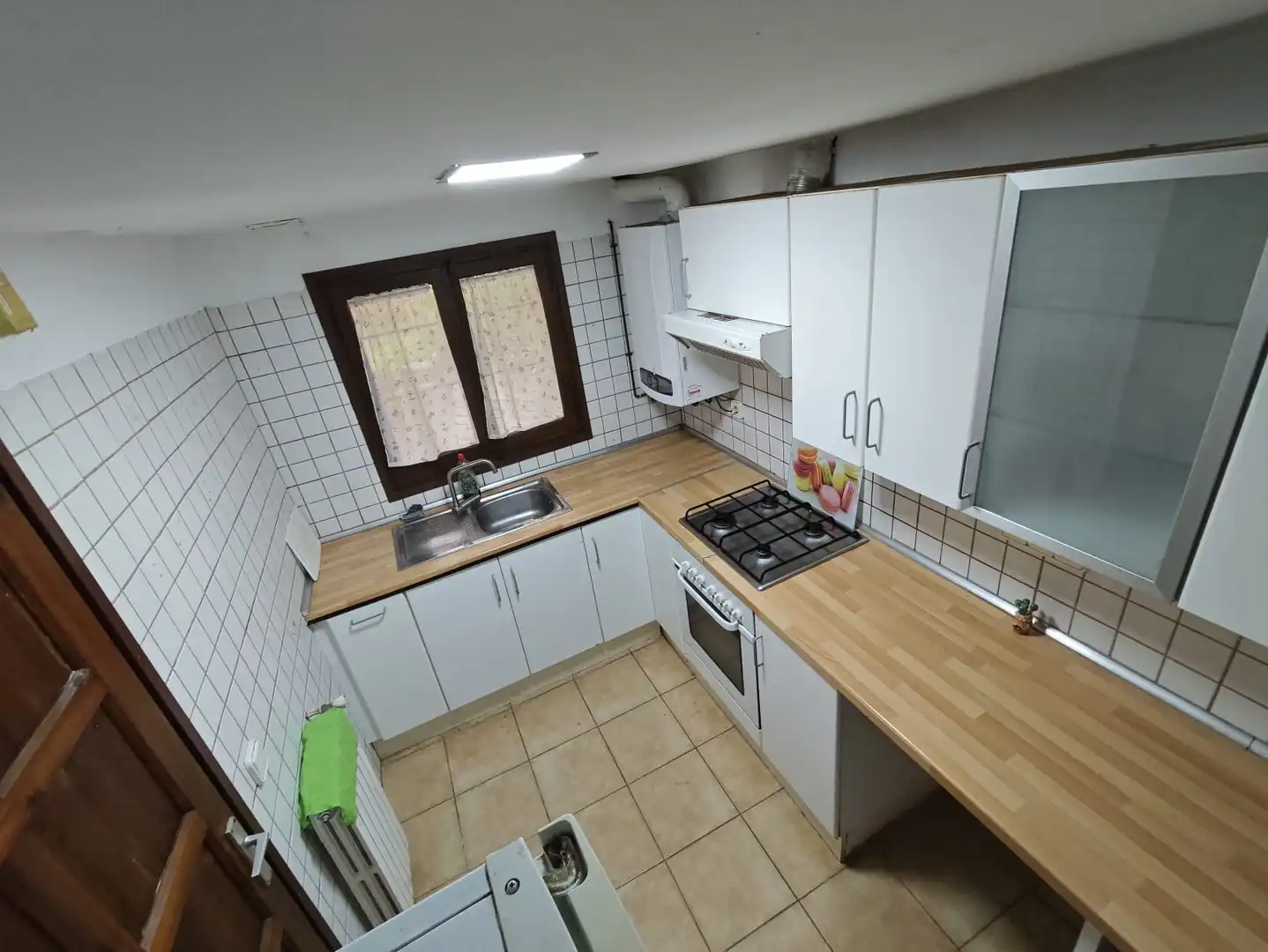 Küche von Einfamilien-Reihenhaus zum Verkauf in Santa Cristina d'Aro mit Heizung, Privatgarten und Terrasse