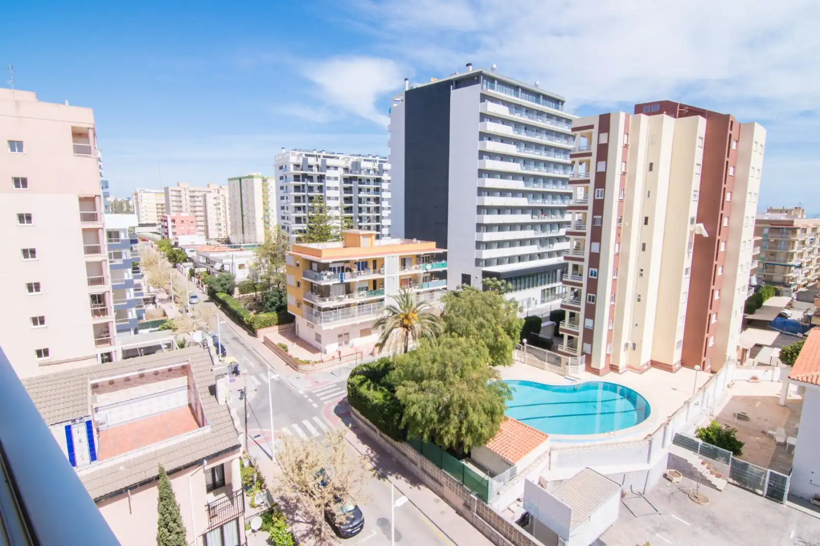Vista exterior de Apartament de lloguer en Gandia amb Aire condicionat, Terrassa i Moblat