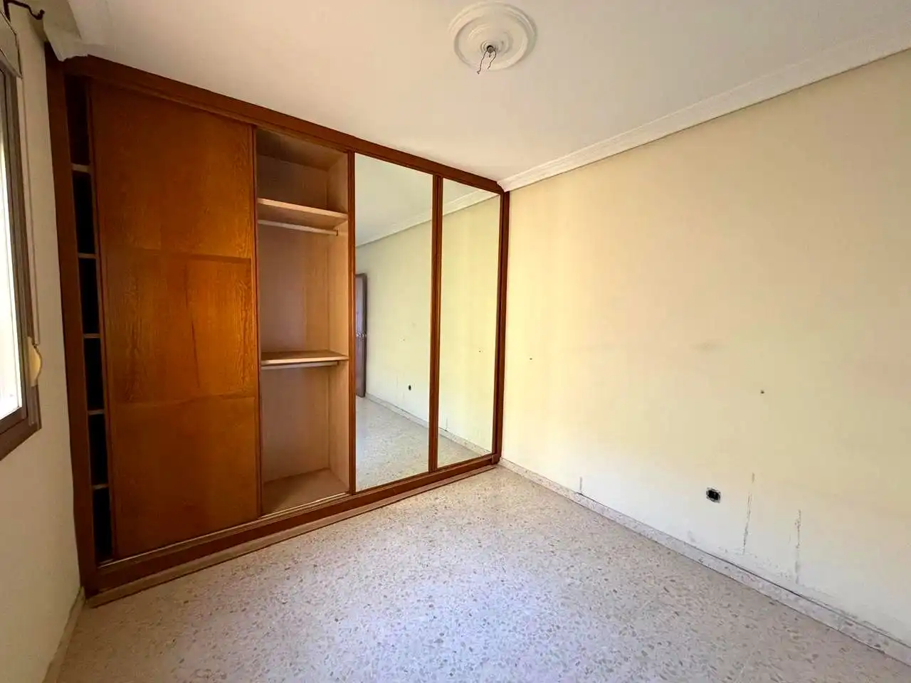 Dormitori de Dúplex en venda en Dos Hermanas