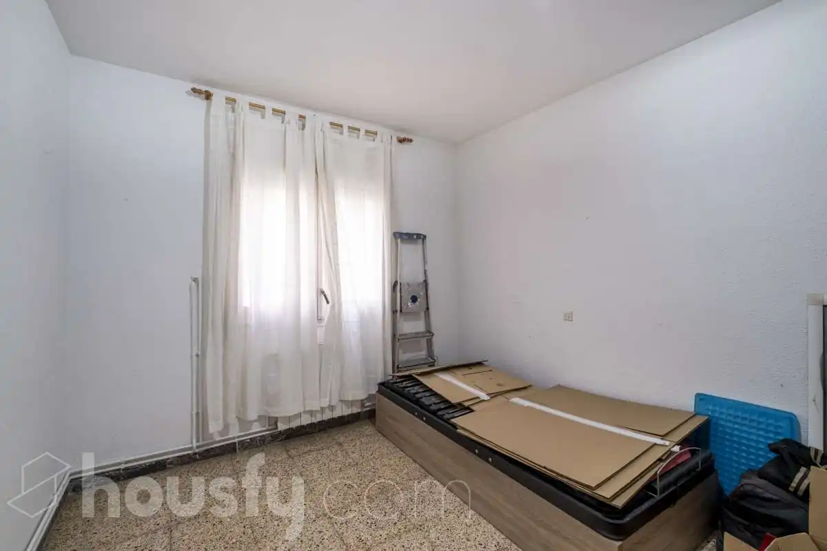 Schlafzimmer von Dachboden zum Verkauf in Barcelona mit Klimaanlage, Heizung und Terrasse