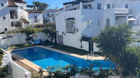 Foto 2 de Casa adosada en venda a Avenida de la Gardenia, 8, Paraiso - Barronal, Málaga