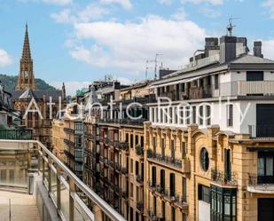 Exterior view of Attic for sale in Donostia - San Sebastián   with Air Conditioner and Terrace