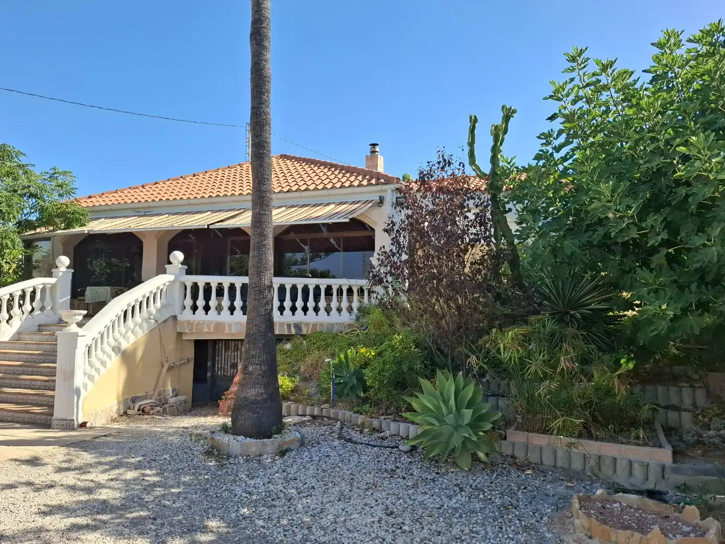 Exterior view of Houses for sale in Busot  with Terrace, Swimming Pool and Balcony