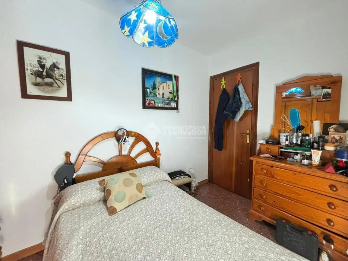 Casa aparellada en venda a Andújar, imagen 26