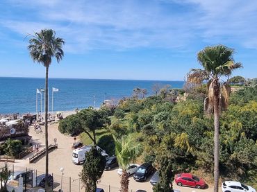 Monolocale con piscina in vendita a Calahonda