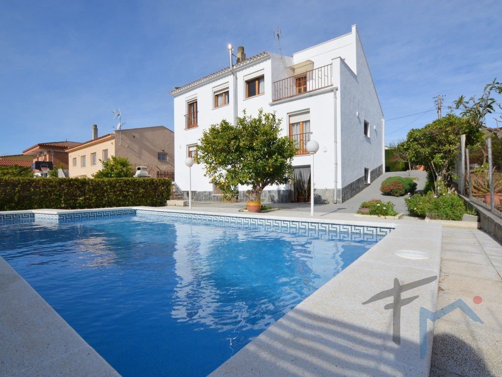 Piscina de Casa o xalet en venda en Masquefa