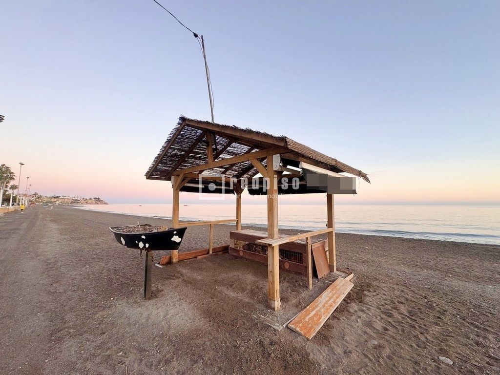 Premises for sale in Rincón de la Victoria