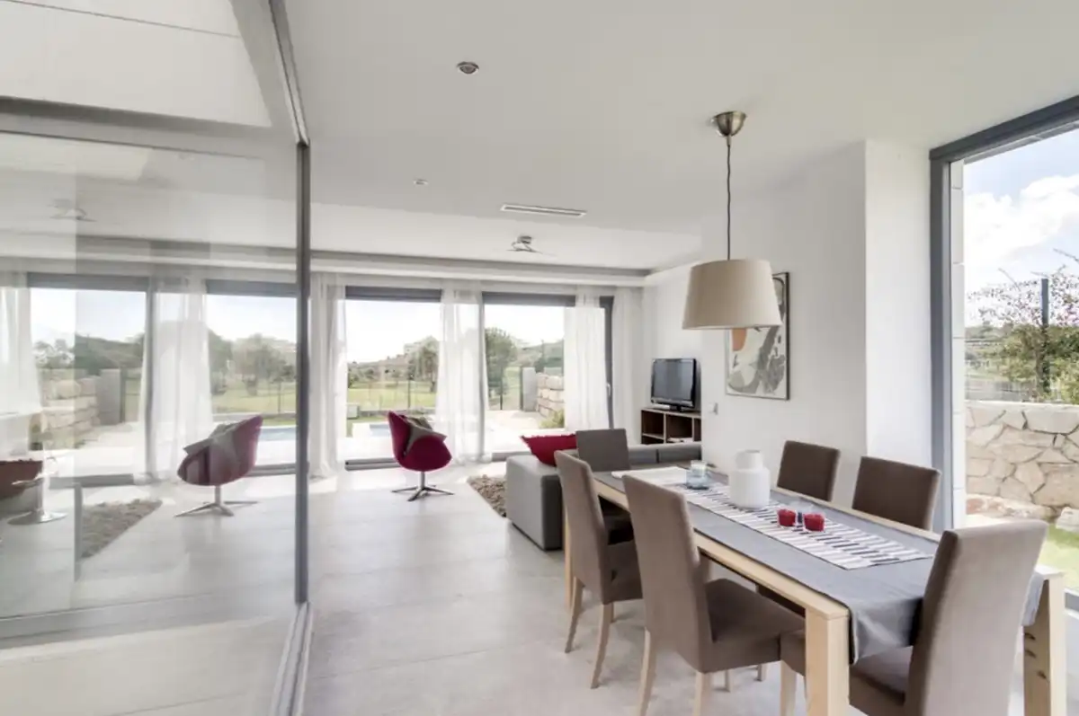 Sala de estar de Casa o chalet en venta en Mijas con Aire acondicionado, Jardín privado y Terraza