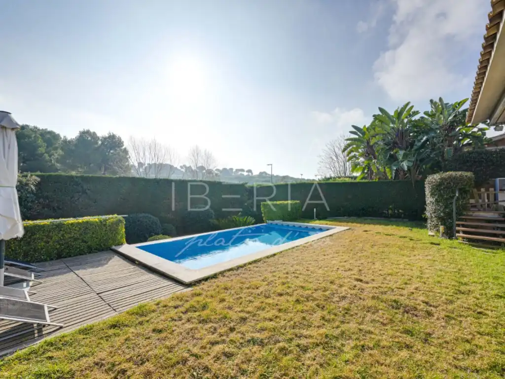 Casa amb piscina en venda a Avenida Rossello 4-B, imagen 34