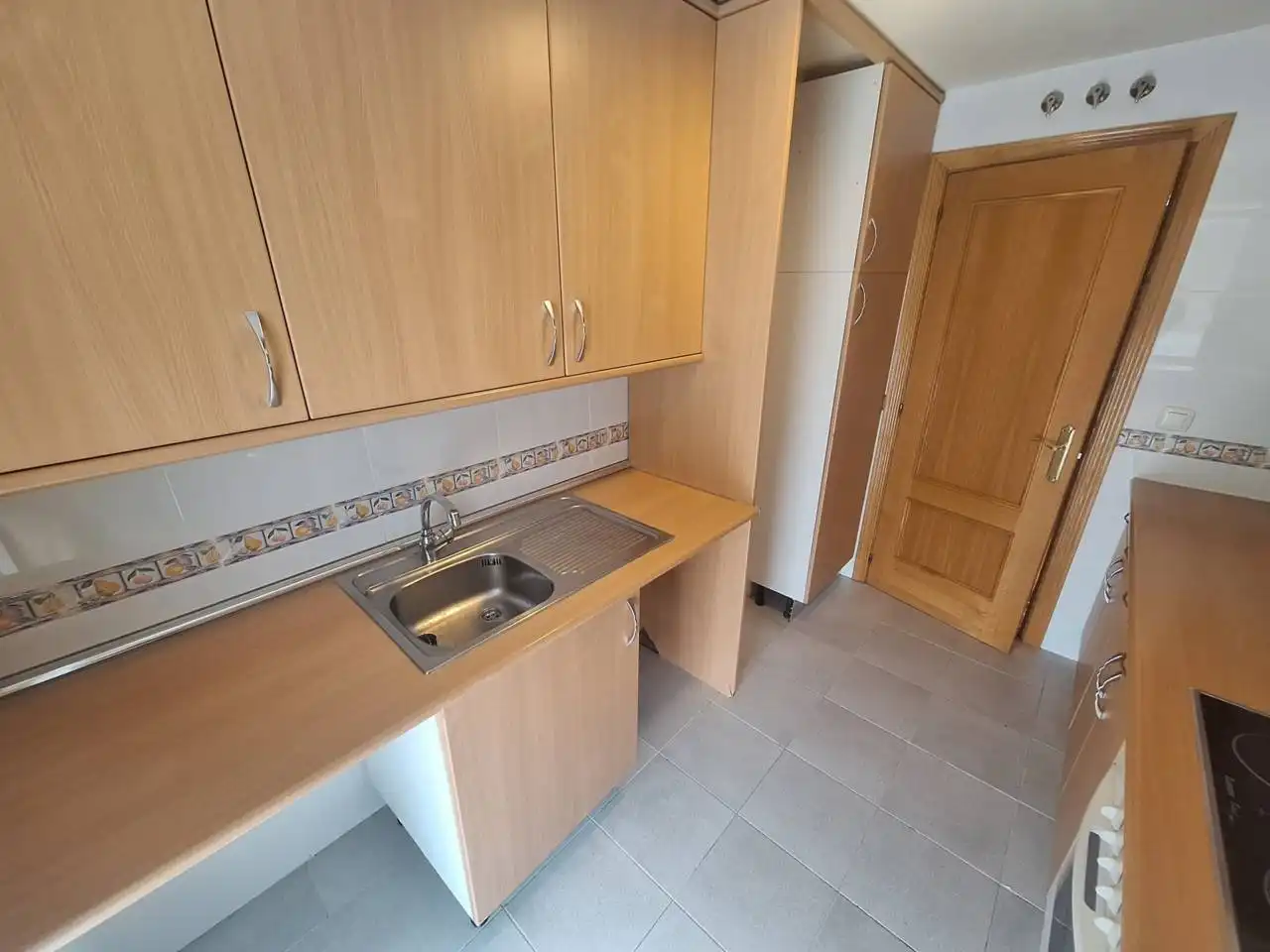 Küche von Wohnung zum Verkauf in Fuenlabrada mit Heizung, Parkett und Abstellraum