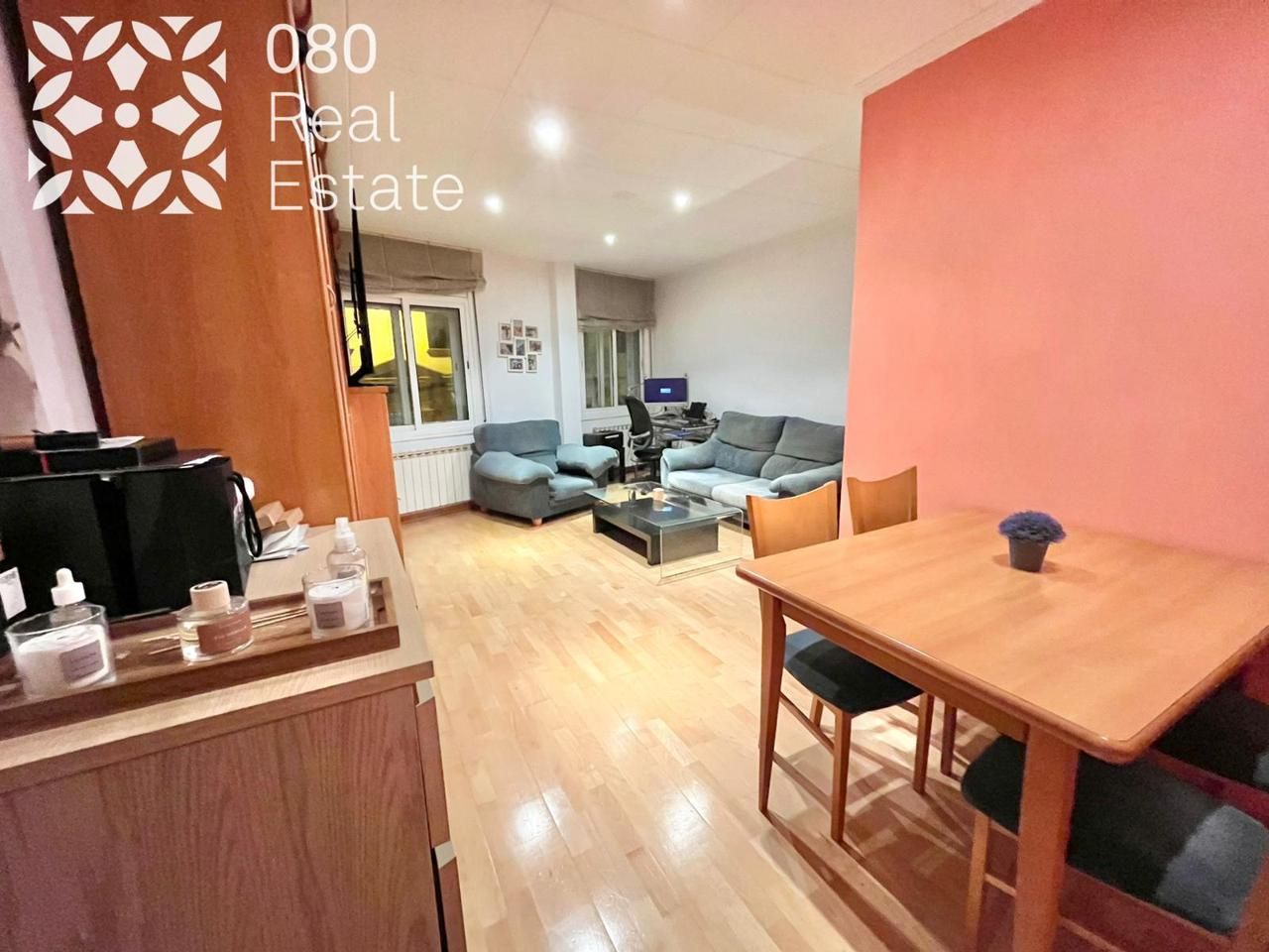 Vista exterior de Piso de alquiler en  Barcelona Capital con Amueblado