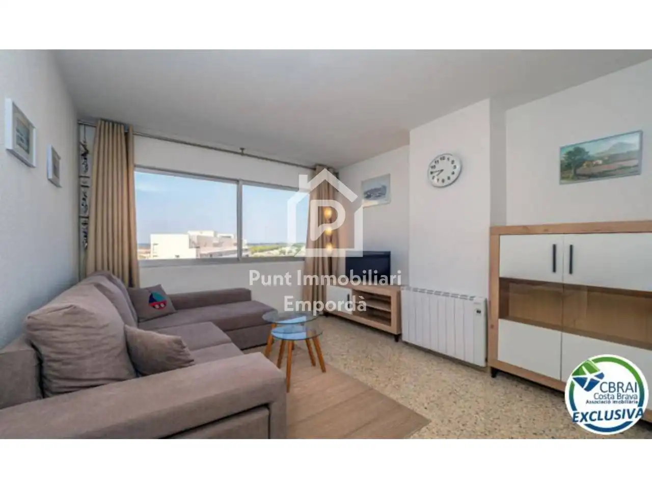 Apartament amb ascensor en venda a Calle Muga-Delta