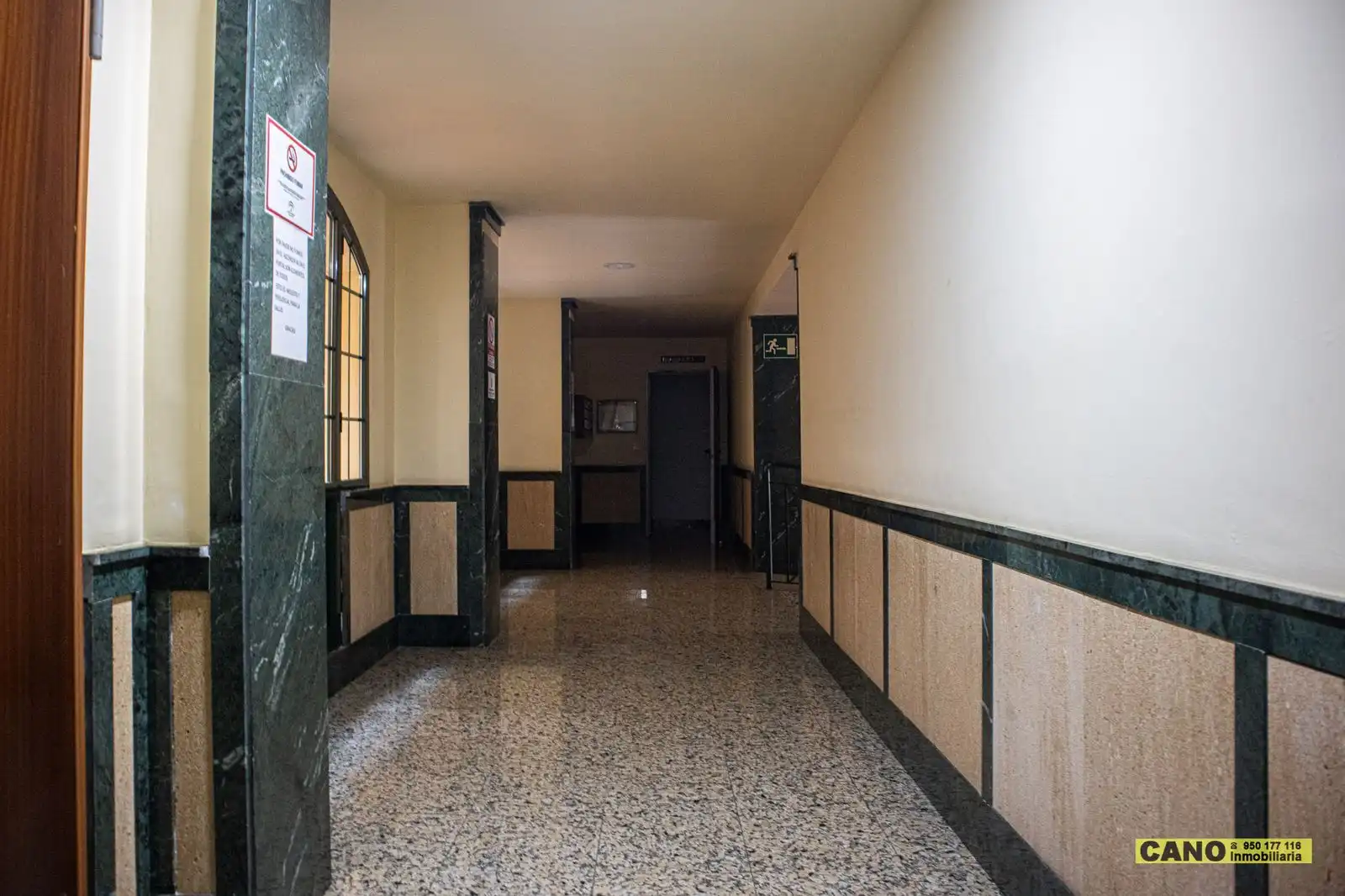 Flat for sale in Roquetas de Mar  with Terrace and Swimming Pool