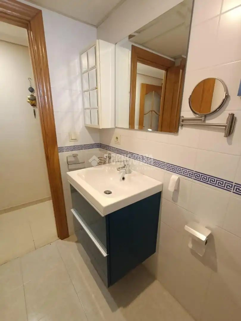 Baño de Piso en venta en Córdoba con Aire acondicionado, Terraza y Amueblado
