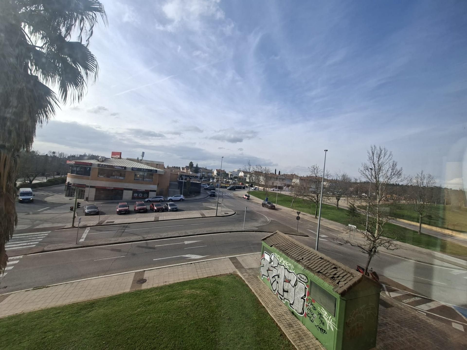 Vista exterior de Pis en venda en Cáceres Capital amb Aire condicionat, Calefacció i Parquet