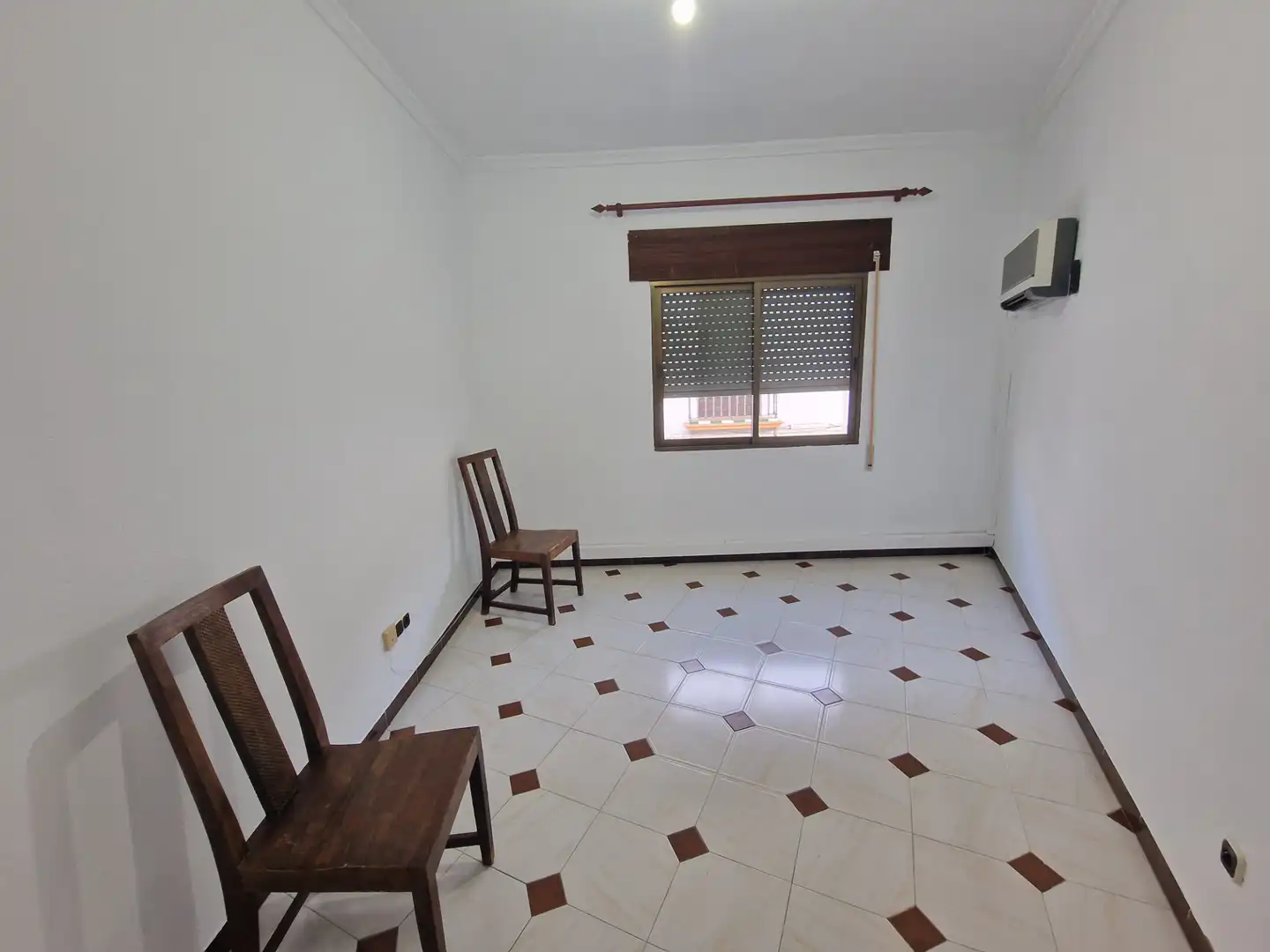 Sala d'estar de Pis en venda en Sanlúcar la Mayor amb Aire condicionat, Calefacció i Terrassa