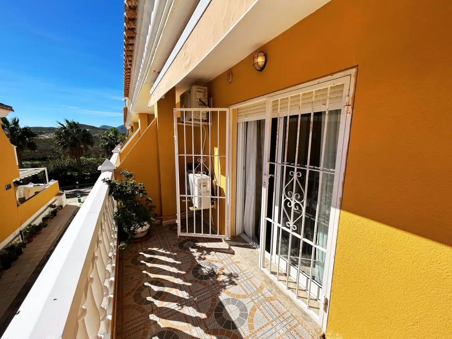 Exterior view of Duplexes for sale in Cartagena  with Air Conditioner, Heating and Furnished