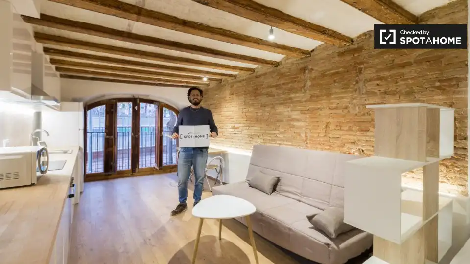 Wohnung zur Miete in El Raval