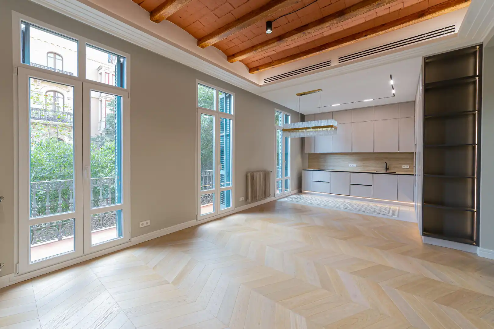 Piso con terraza en venta en Eixample, imagen 2