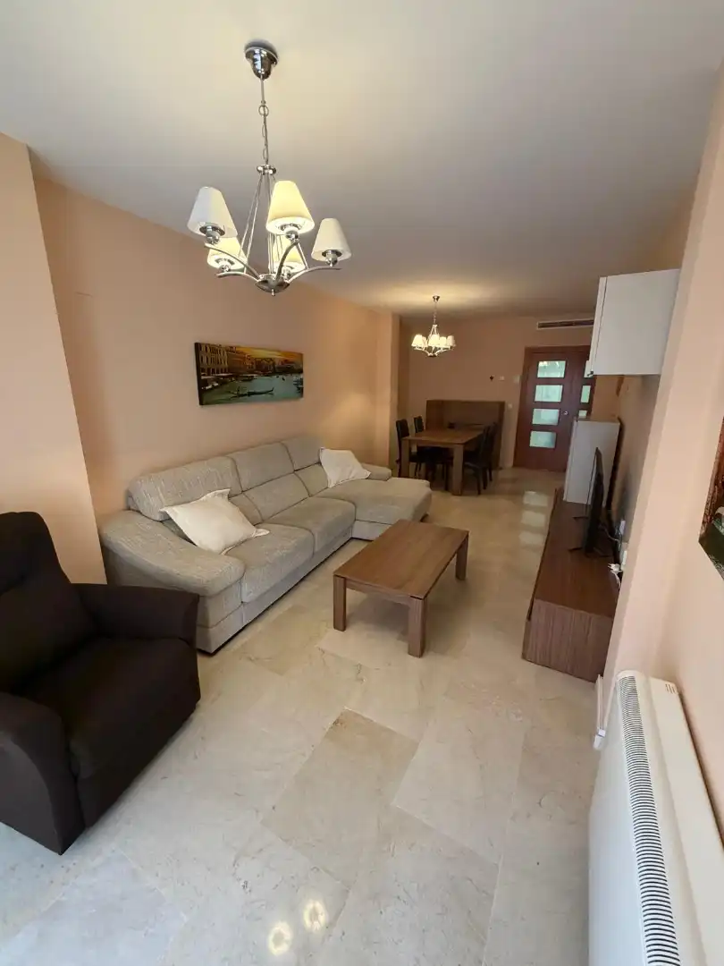 Sala de estar de Piso de alquiler en Albacete con Calefacción, Amueblado y Horno