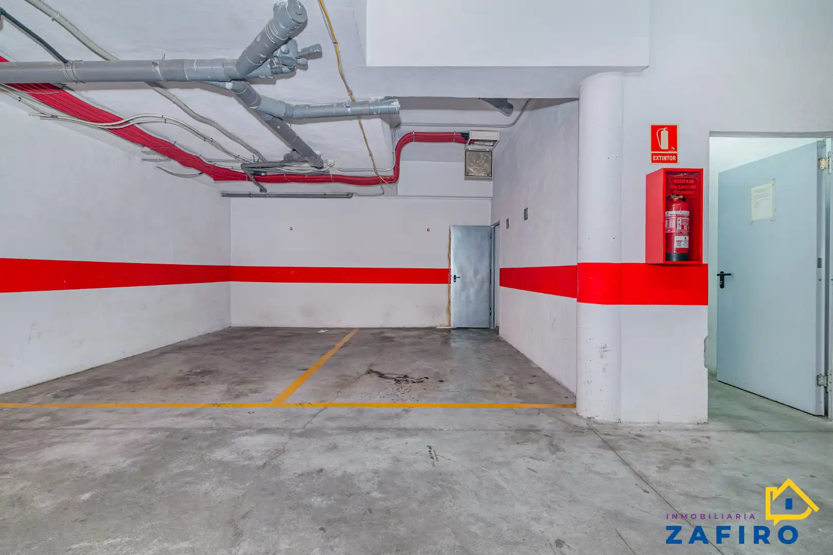 Parking of Flat for sale in Armilla  with Heating, Parquet flooring and Storage room