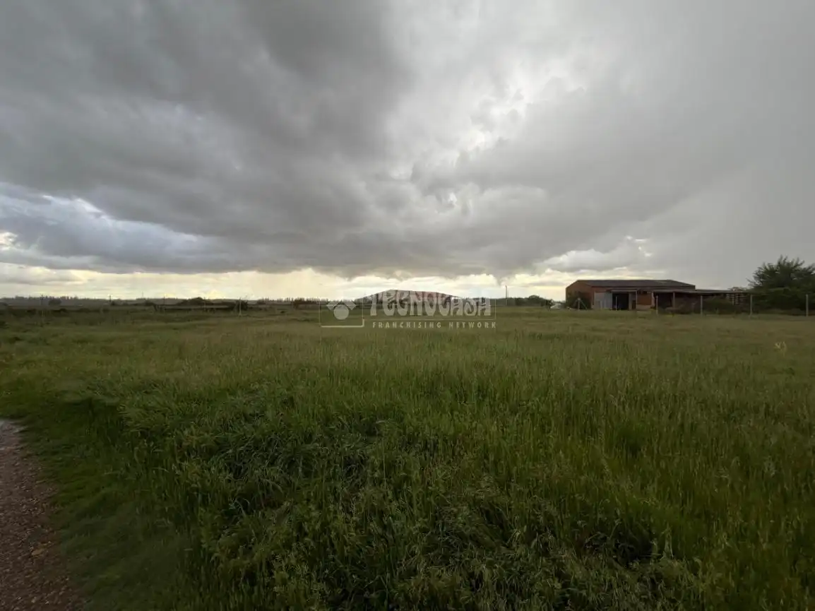Land for sale in Villanueva de las Manzanas