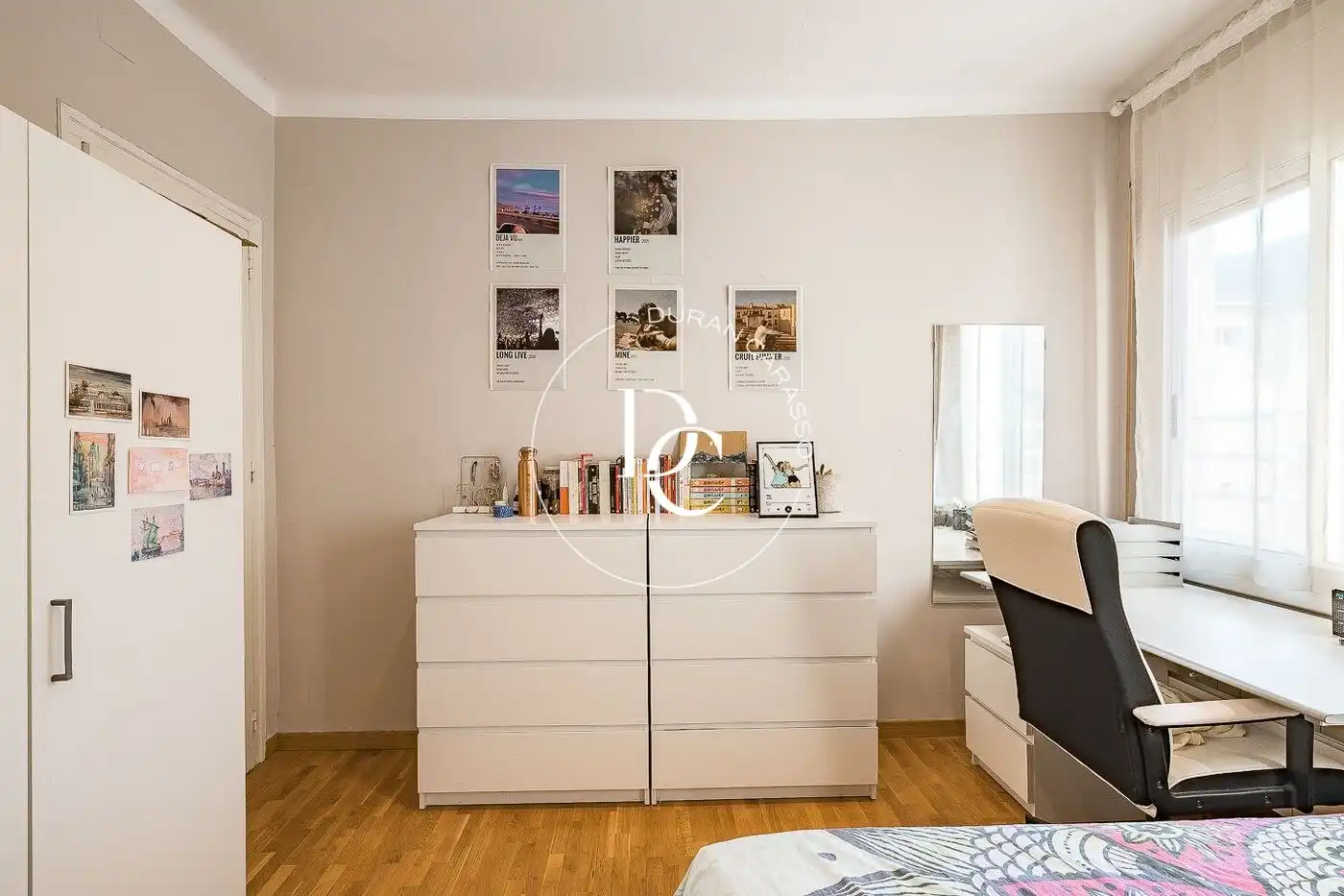 Habitación de Piso en venta en Barcelona con Aire acondicionado y Calefacción