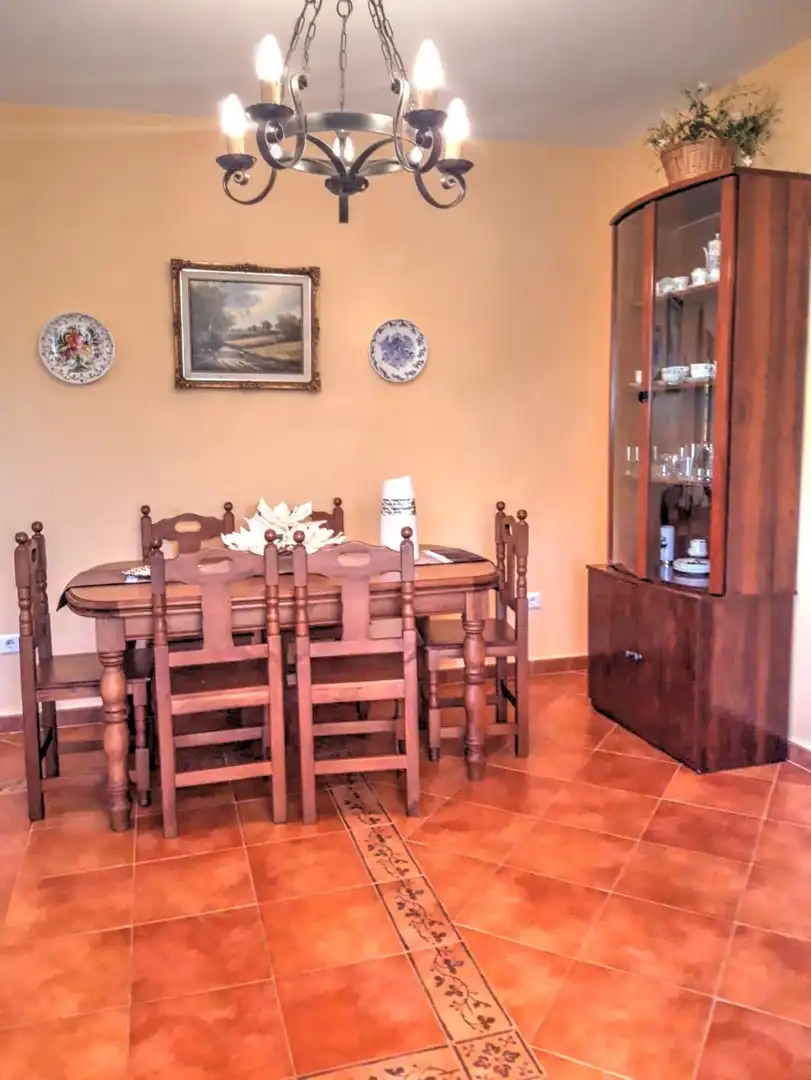 Comedor de Finca rústica en venta en Benamargosa con Aire acondicionado, Jardín privado y Terraza