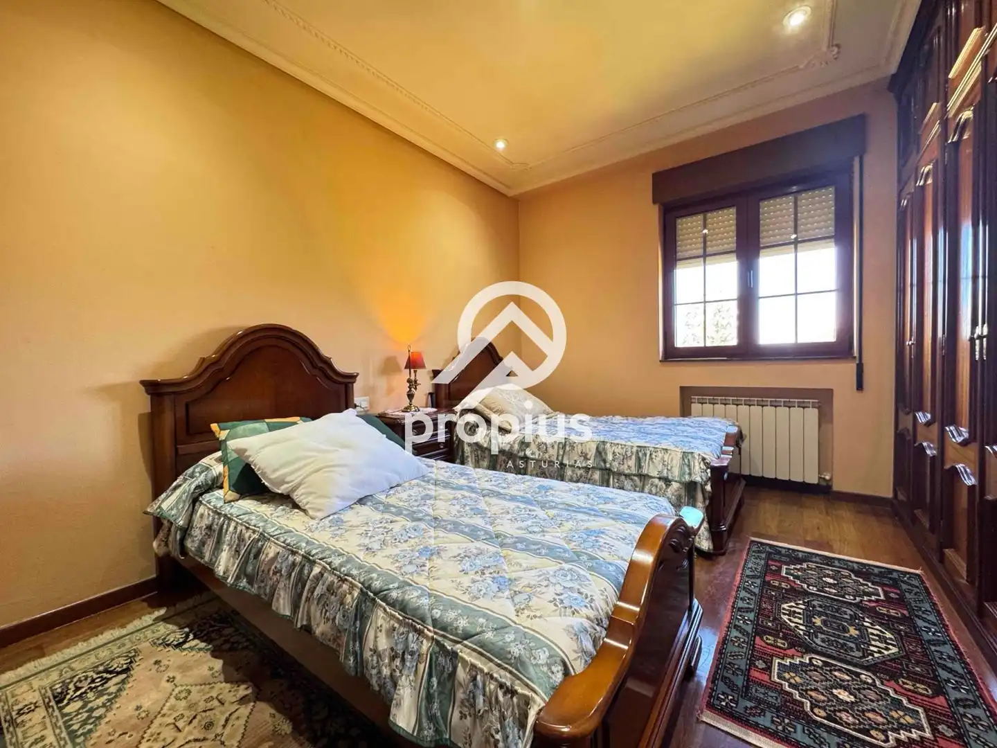 Habitación de Casa o chalet en venta en Avilés con Calefacción, Jardín privado y Parquet