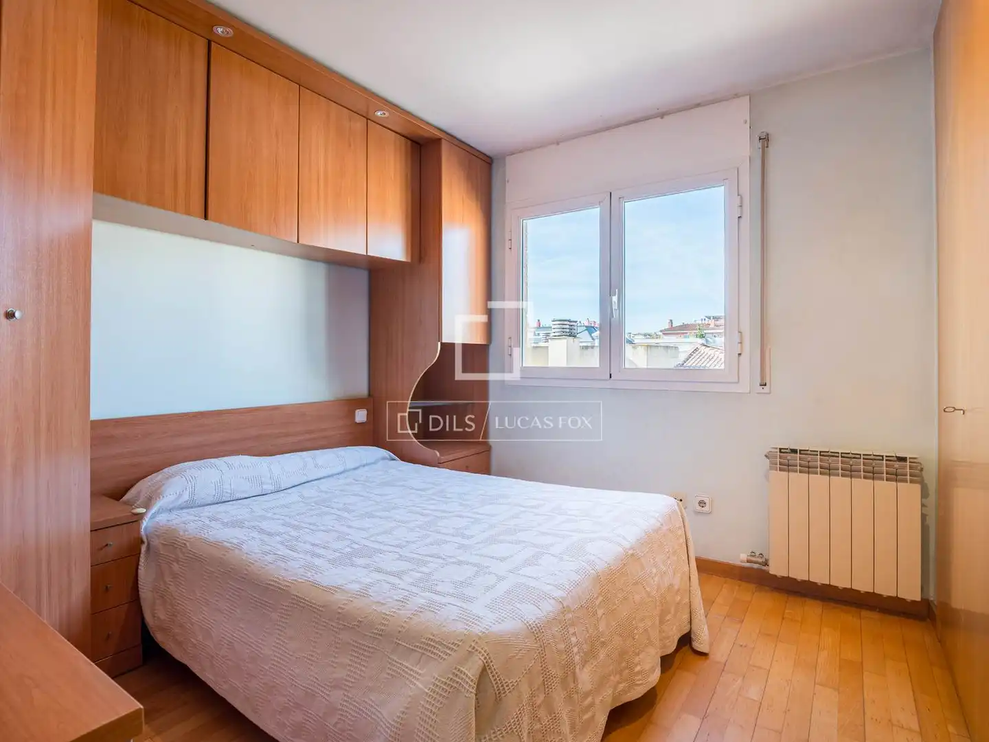 Bedroom of Flat for sale in Sant Cugat del Vallès  with Air Conditioner, Heating and Terrace