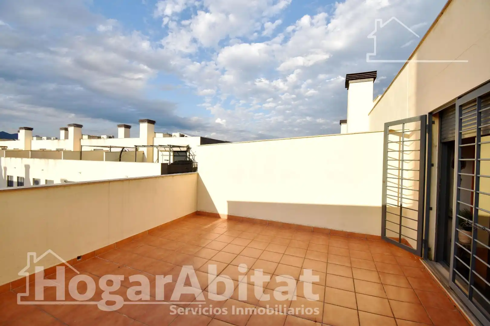 Terrassa de Casa adosada en venda en Castellón de la Plana / Castelló de la Plana amb Aire condicionat, Terrassa i Balcó