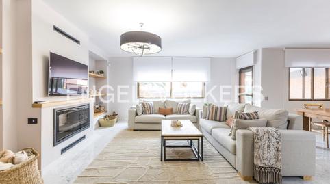 Foto 2 de Casa o chalet en venta en Conde Orgaz - Piovera, Madrid