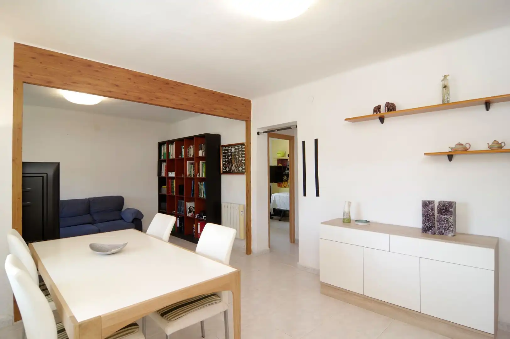 Sala d'estar de Casa o xalet en venda en Sant Vicenç Dels Horts amb Aire condicionat, Calefacció i Jardí privat