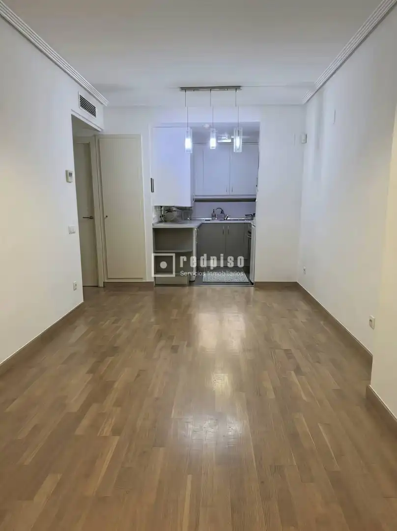 Cocina de Piso en venta en Madrid con Aire acondicionado, Calefacción y Jardín privado