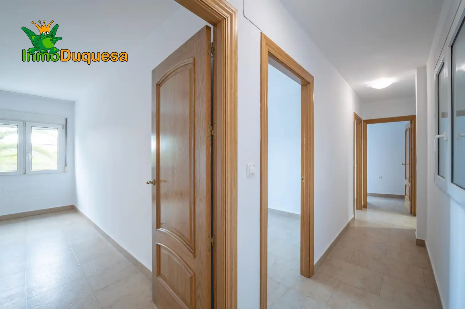 Flat for sale in Granada  with Air Conditioner and Heating