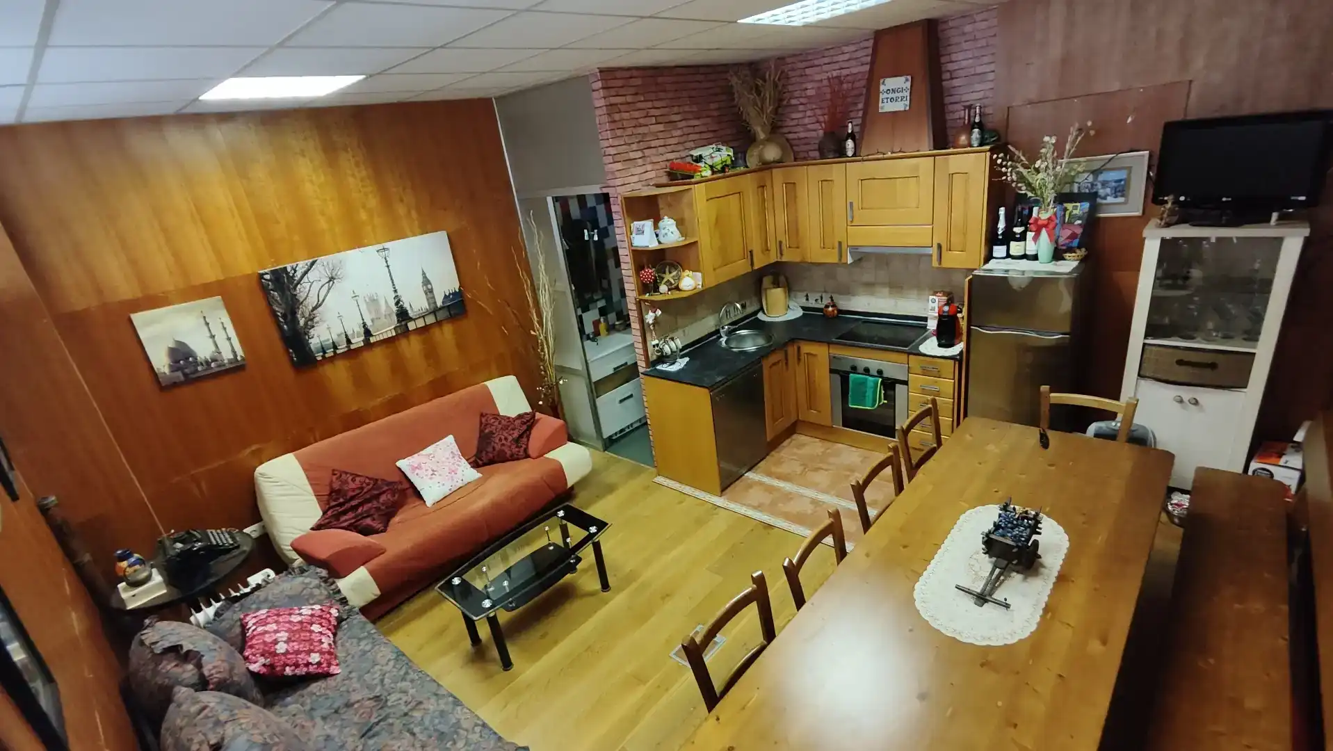 Planta baja en venta en Salvatierra / Agurain con Parquet, Amueblado y Horno