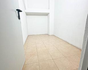 Traster de lloguer en  Granada Capital