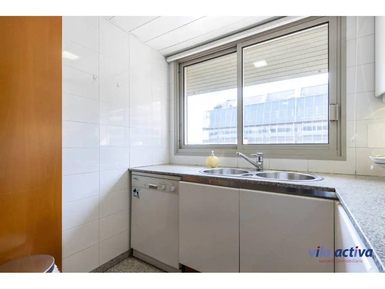 Cocina de Piso en venta en Terrassa con Aire acondicionado, Parquet y Balcón