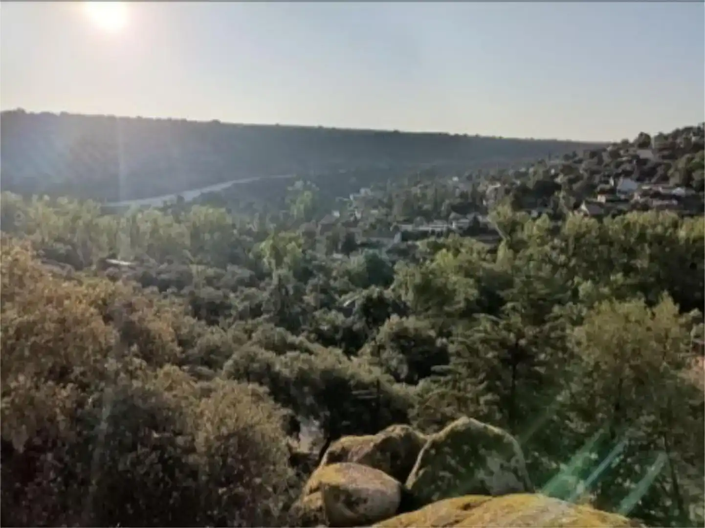 Vista exterior de Casa o chalet en venta en Los Navalmorales con Aire acondicionado, Jardín privado y Piscina