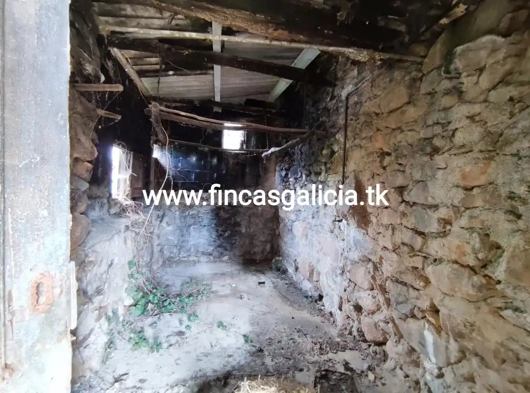 Finca rústica en venda a Verín