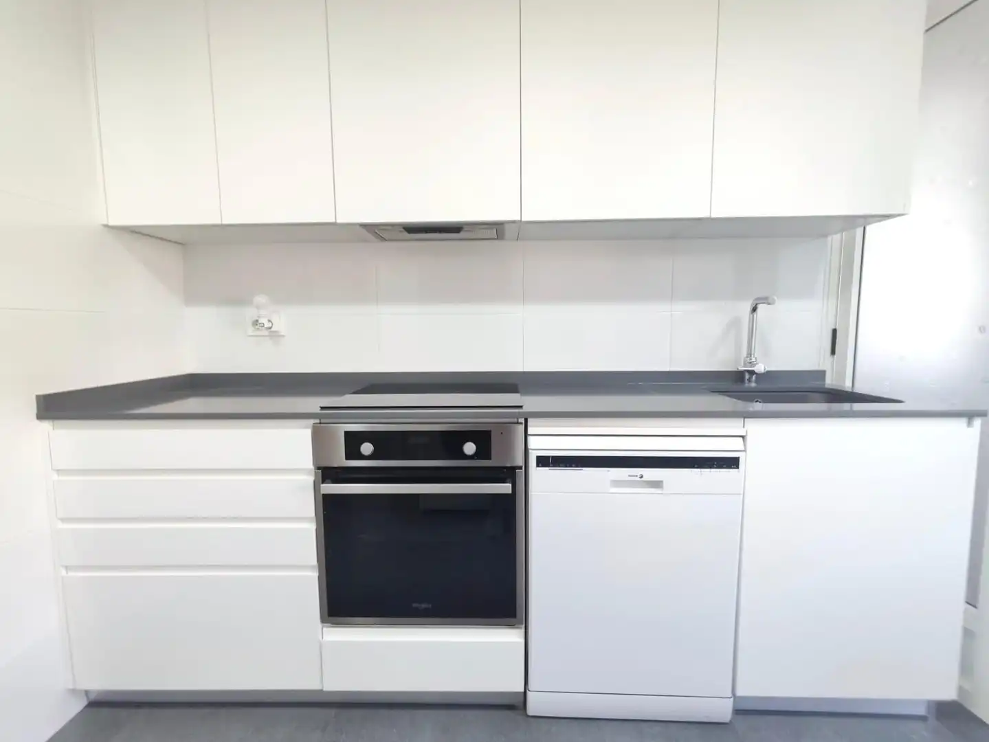 Cocina de Piso en venta en Valencia con Jardín privado