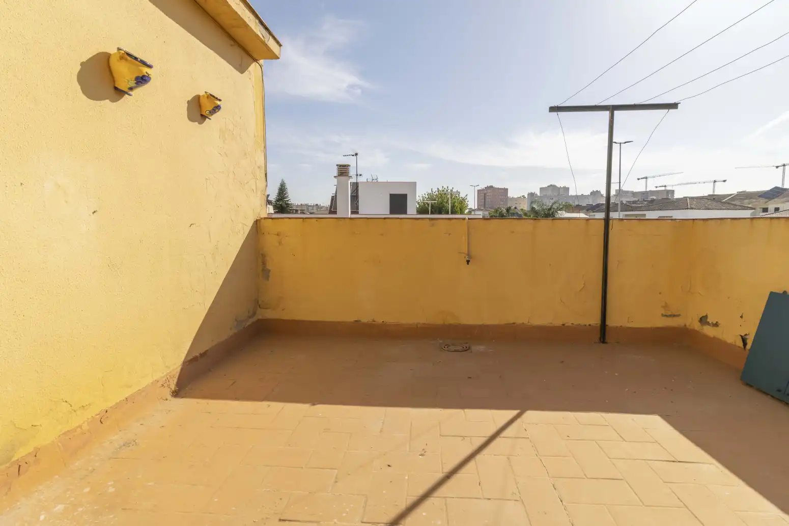 Terrace of Houses for sale in Bormujos  with Air Conditioner, Terrace and Storage room