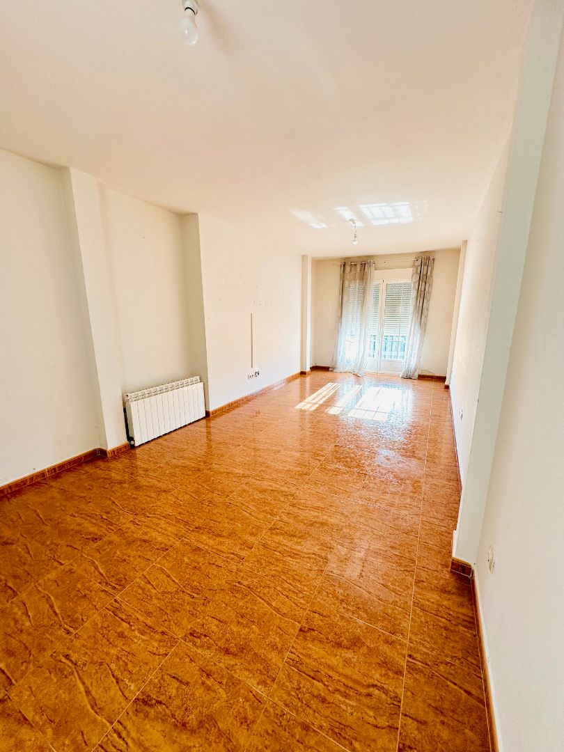 Living room of Flat for sale in Camarena  with Heating and Storage room