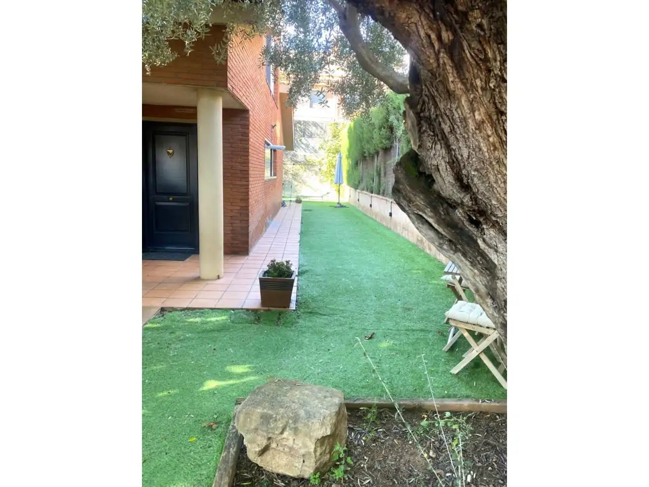 Casa aparellada amb jardí en venda a Calle Joan Coromines, imagen 11