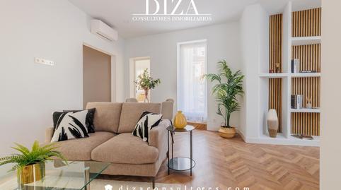 Foto 5 de Àtic en venda a De Moratín, Cortes - Huertas, Madrid