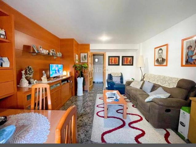 Piso en Venta en Carrer Camèlies en Can Cuiàs