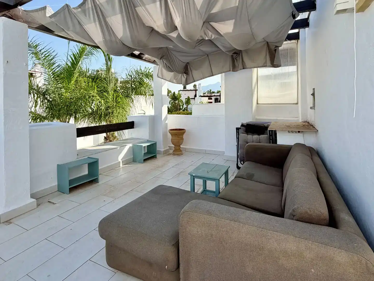 Einfamilien-Reihenhaus zur Miete in Marbella, Málaga