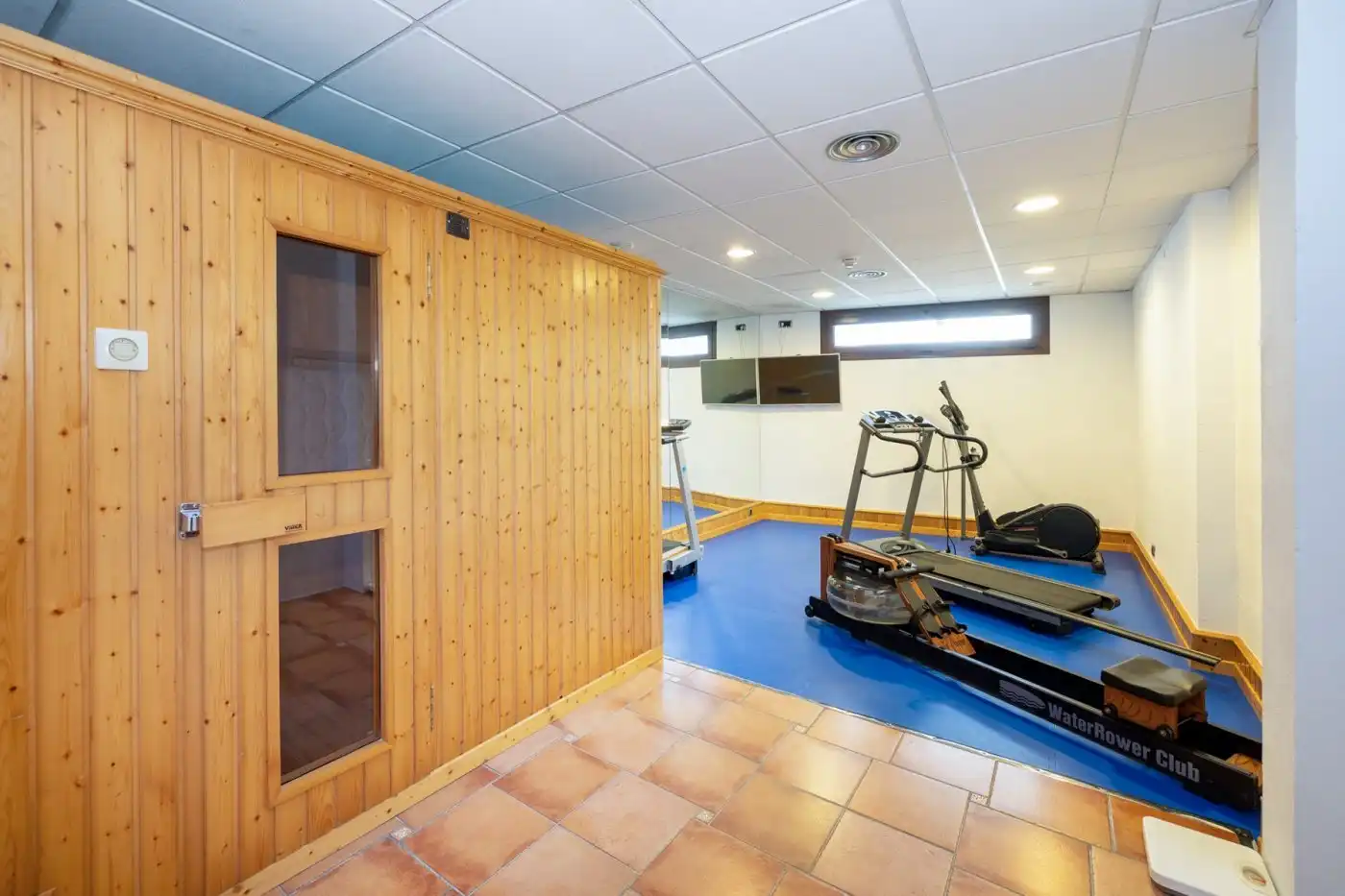 Houses for sale in Granada  with Air Conditioner, Heating and Terrace